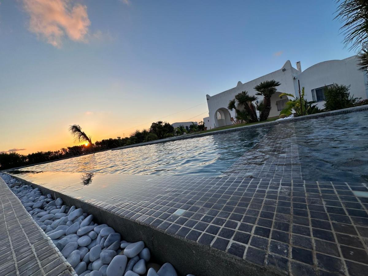 Villa Viewpoint Infinity Pool Jardin Aucun Vis-A-Vis Hammam al Ghazzaz Exterior photo